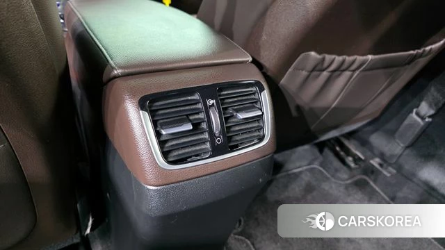 Hyundai Grandeur IG id 4430181 из Кореи 22