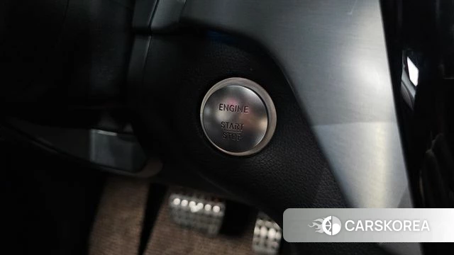 Mercedes-Benz GLE - Class W166 id 4615334 из Кореи 22