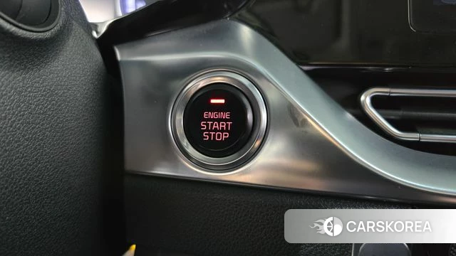 Kia The New Niro id 4595502 из Кореи 22