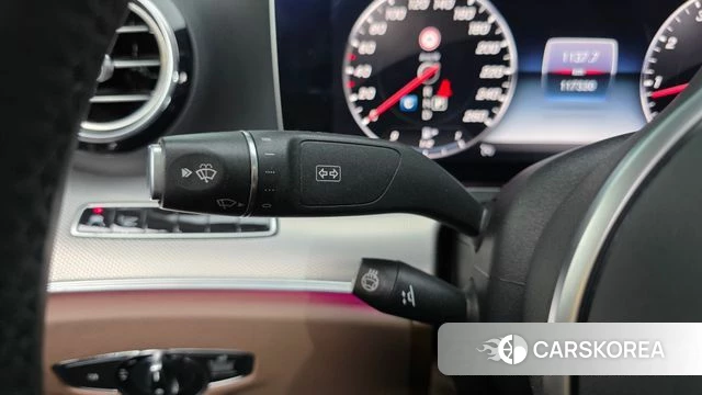 Mercedes-Benz E-Class W213 id 4203596 из Кореи 22