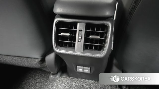 Lexus UX300h id 4354044 из Кореи 22