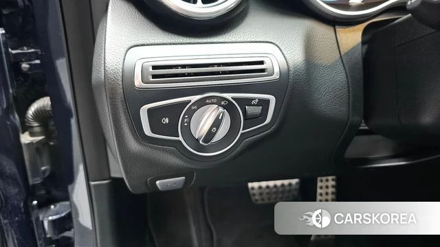 Mercedes-Benz C-Class W205 id 4693540 из Кореи 22