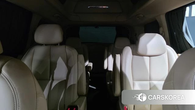 Kia The New Carnival id 4557827 из Кореи 22