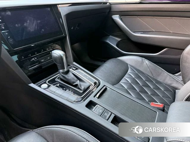 Volkswagen CC id 4262128 из Китая 22