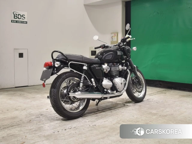 Triumph BONNEVILLE T120 id 3946716 из Японии 22