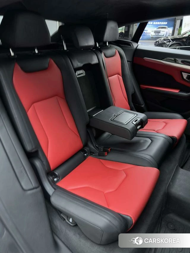 Lamborghini Urus id 4239215 из Китая 22
