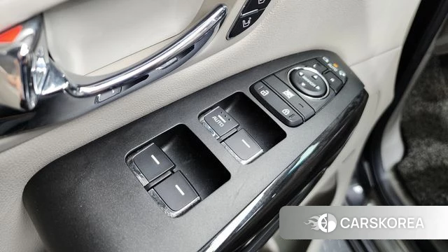 Kia The New Carnival id 4225402 из Кореи 22