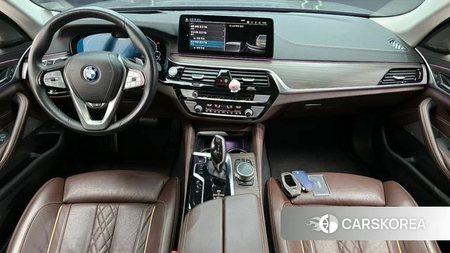 BMW 5 Series (G30) id 4202099 из Кореи 22