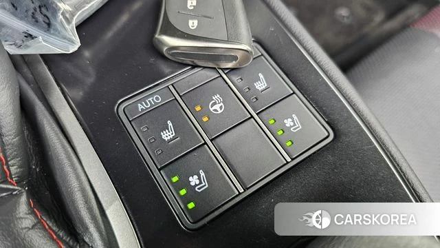 Lexus UX250h id 4427979 из Кореи 22