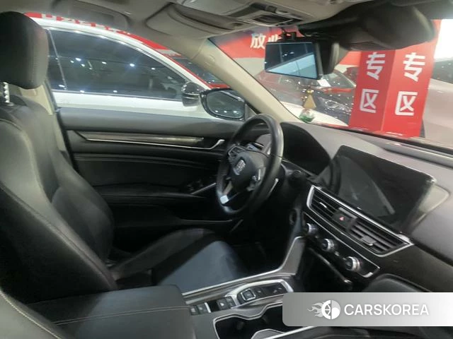 Honda Accord id 4307778 из Китая 22