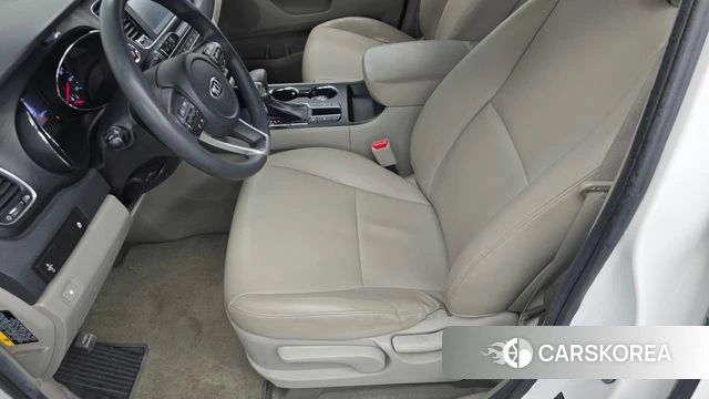 Kia The New Carnival id 4568034 из Кореи 22