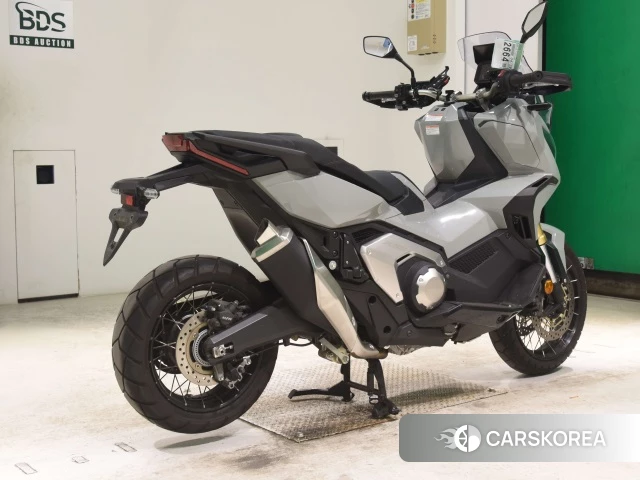 Honda X-ADV 750 id 4184315 из Японии 22