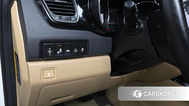 Kia The New Carnival id 4906991 из Кореи 22