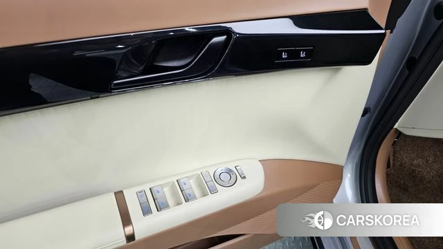 Hyundai Grandeur Hybrid (GN7) id 4395220 из Кореи 22