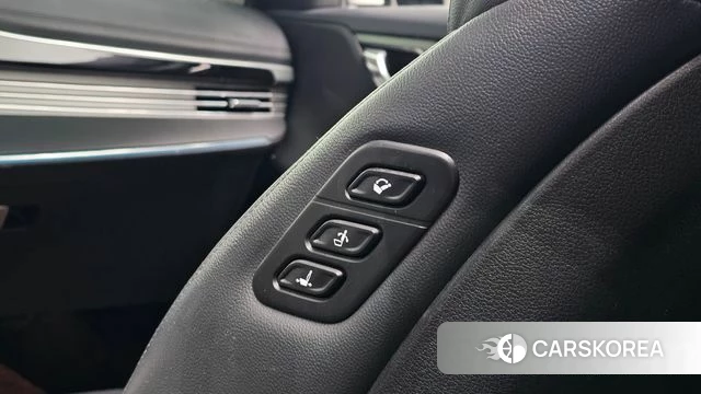 Hyundai The New Grandeur IG id 4923339 из Кореи 22