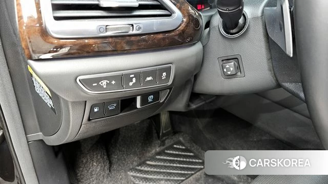 Genesis G90 id 4285563 из Кореи 22