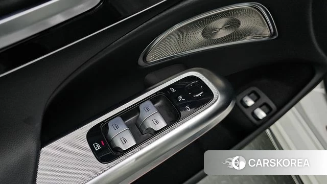 Mercedes-Benz E-Class W214 id 4617641 из Кореи 22