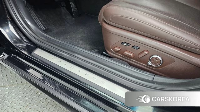 Hyundai Grandeur Hybrid (GN7) id 4223402 из Кореи 22