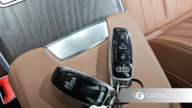 Audi A6 (C8) id 4480708 из Кореи 22