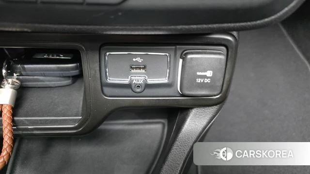 Jeep Renegade id 4541053 из Кореи 22
