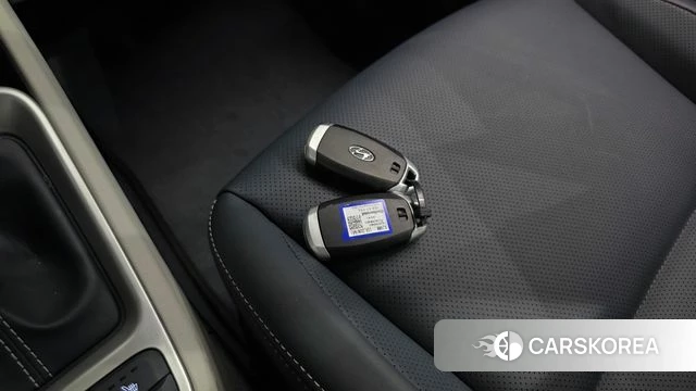 Hyundai Venue id 4697459 из Кореи 22