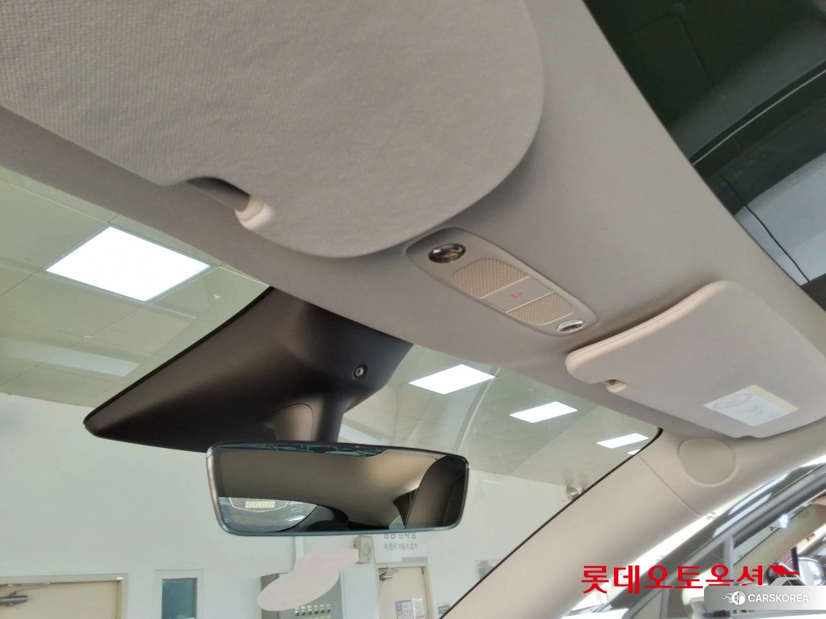 Tesla Model Y RWD id 3882118 из Кореи 22