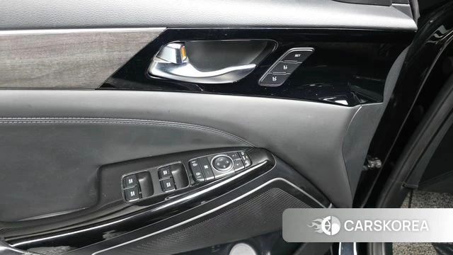 Kia K7 Premier Hybrid id 4245066 из Кореи 22