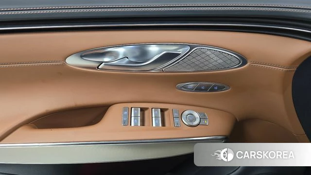 Genesis GV70 id 4231808 из Кореи 22