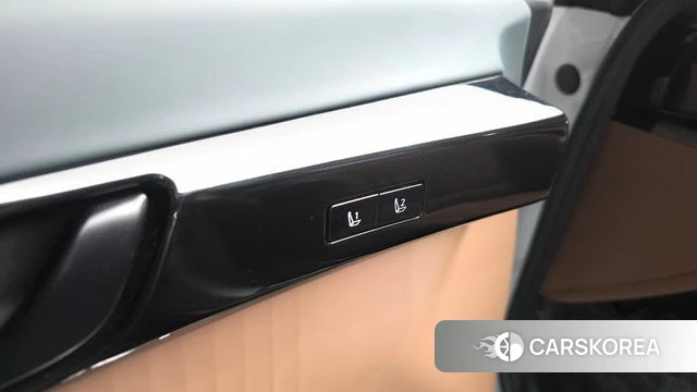 Hyundai Grandeur (GN7) id 4941395 из Кореи 22