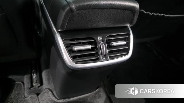 Hyundai The New Grandeur IG Hybrid id 4293351 из Кореи 22
