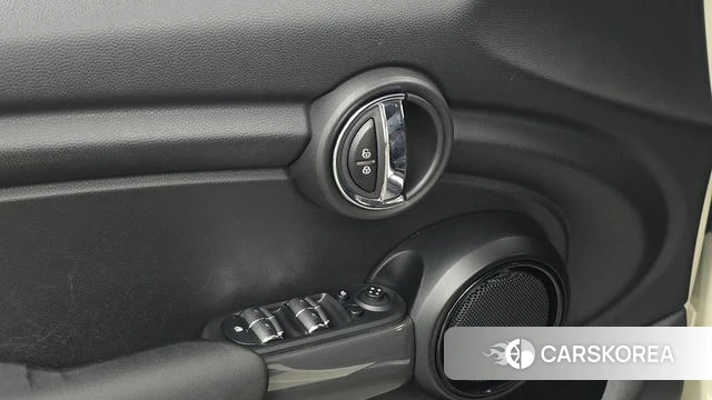 Mini Cooper id 4530528 из Кореи 22