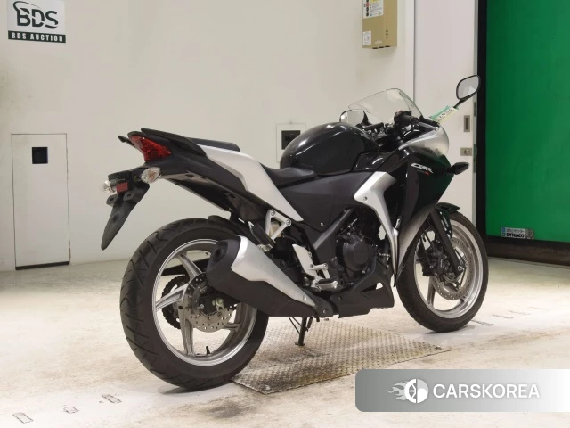 Honda CBR250R id 3946995 из Японии 22