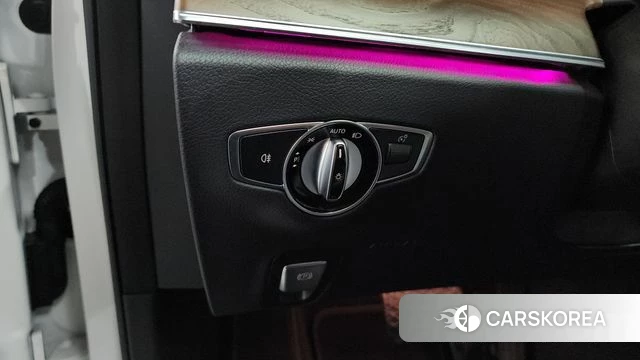 Mercedes-Benz E-Class W213 id 4396885 из Кореи 22