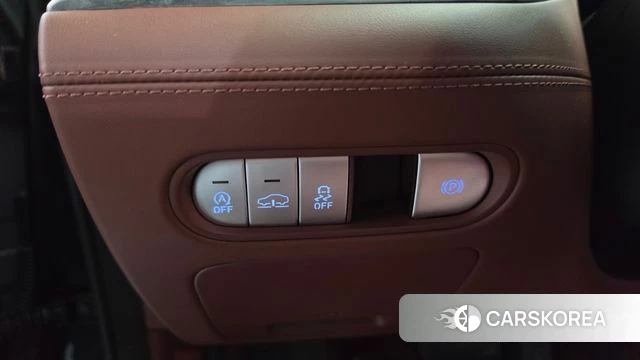 Genesis G90 (RS4) id 4848040 из Кореи 22