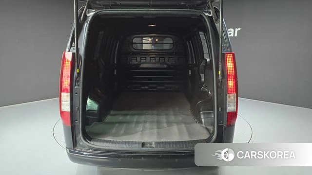 Hyundai Staria id 4224178 из Кореи 22