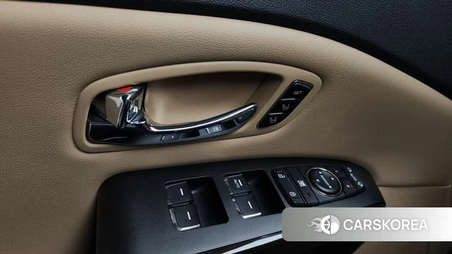 Kia The New Carnival id 4286080 из Кореи 22