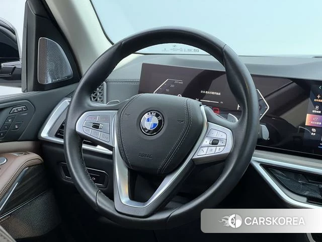 BMW X7 id 4218702 из Китая 22