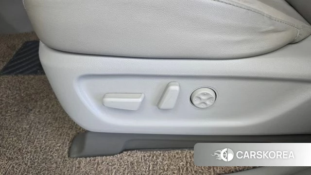 Kia The New Carnival id 4943931 из Кореи 22