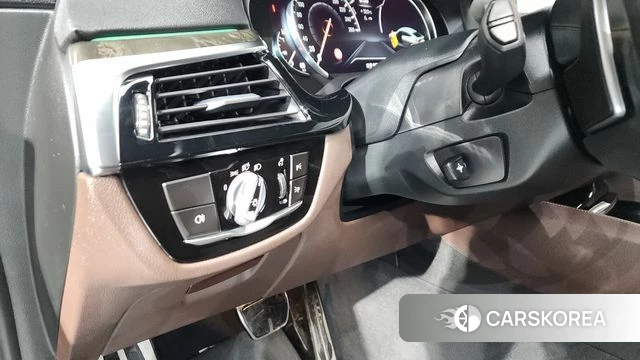 BMW 6 Series GT (G32) id 4638204 из Кореи 22
