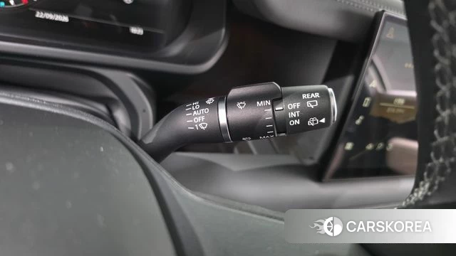 Land Rover Defender (L663) id 4898030 из Кореи 22