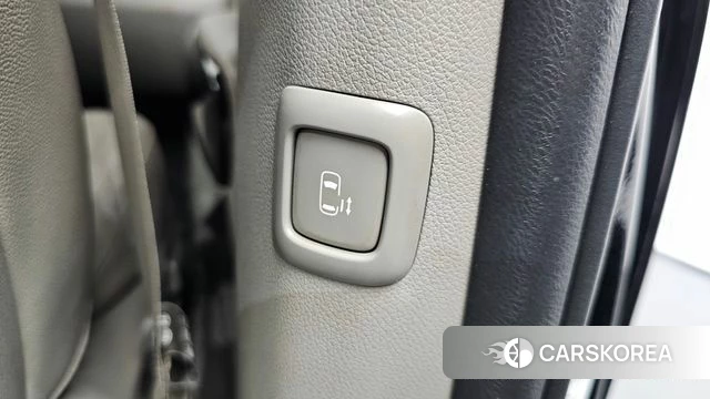 Kia The New Carnival id 4233075 из Кореи 22