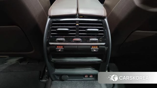 BMW 5 Series (G30) id 4429758 из Кореи 22