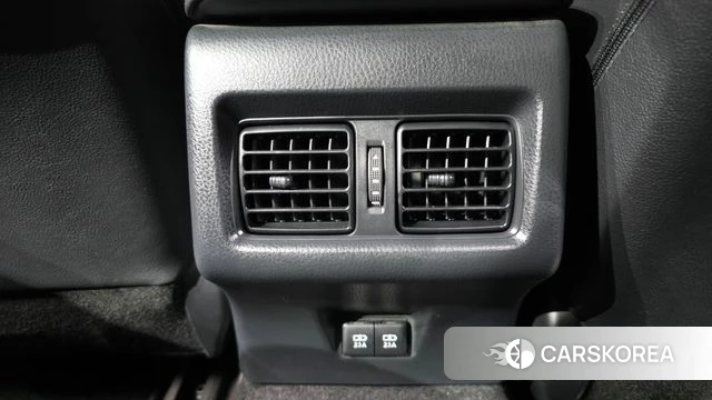 Toyota Camry (XV70) id 4490953 из Кореи 22