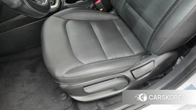 Hyundai Avante AD id 4850073 из Кореи 22