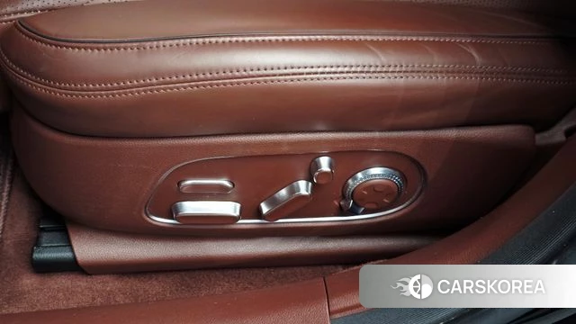Genesis G90 (RS4) id 4624168 из Кореи 22