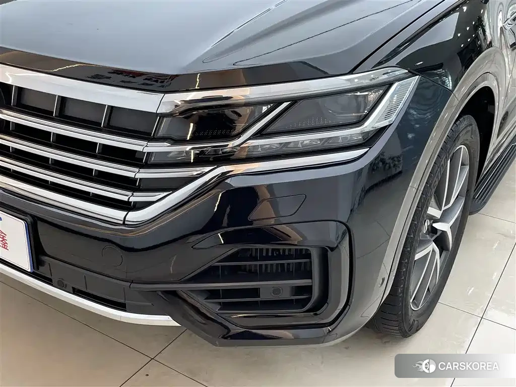 Volkswagen Touareg id 4577448 из Китая 22
