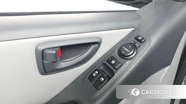 Hyundai The New Grand Starex id 4619755 из Кореи 22