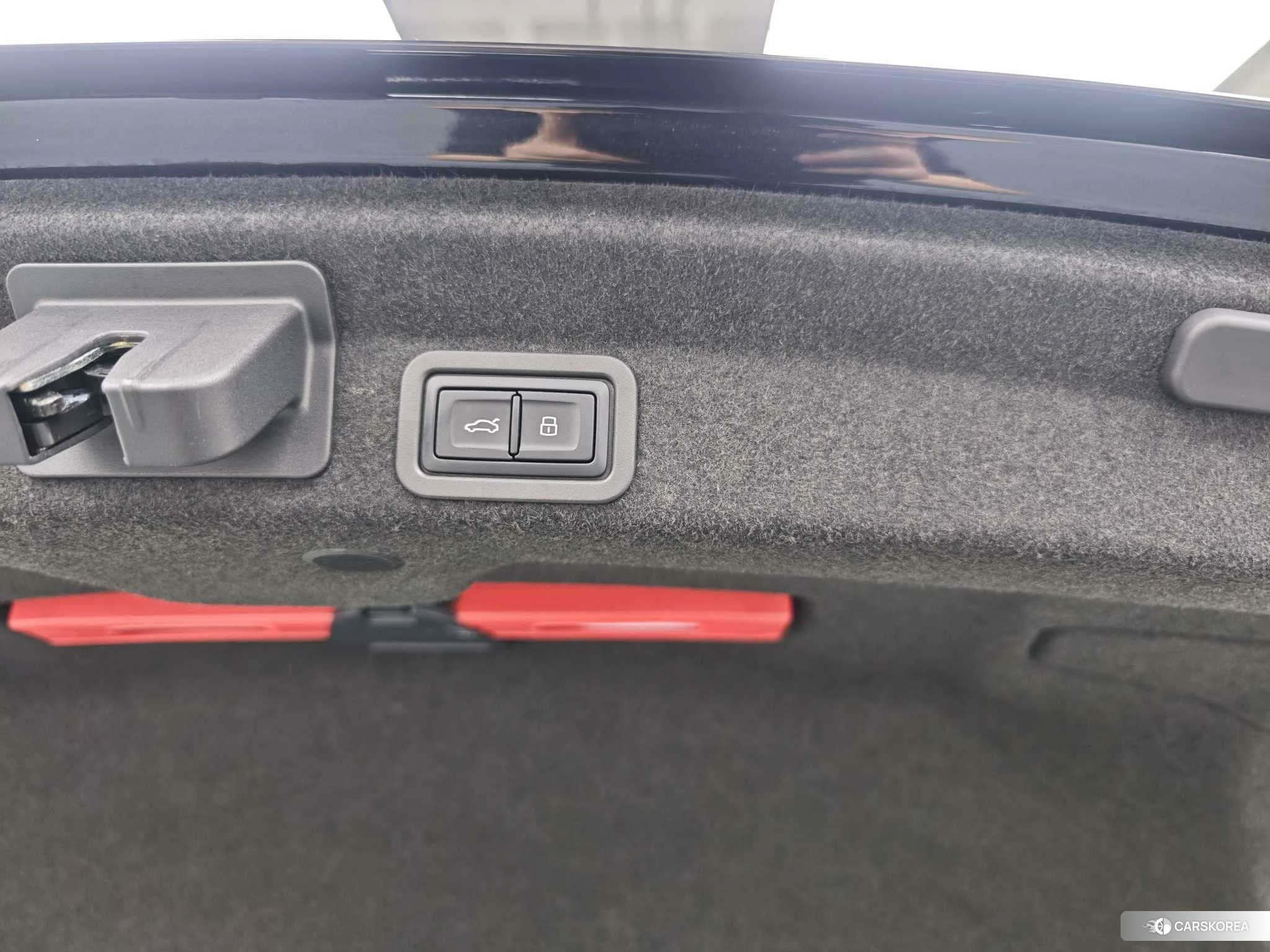 Audi A6L id 4467962 из Китая 22