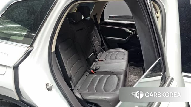 Volkswagen Touareg 3rd generation id 4250412 из Кореи 22