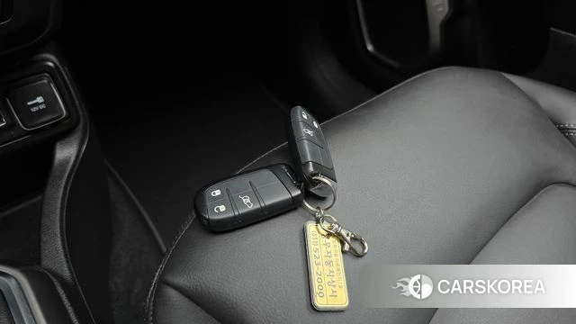 Jeep Renegade id 4395488 из Кореи 22